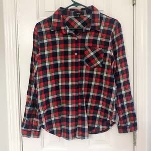 VERY J • Red + Green Plaid Flannel Button Down Shirt